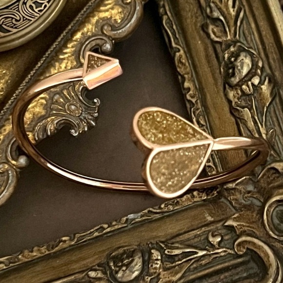 KATE SPADE • Rose Gold Heritage Heart Gold Glitter Cuff Bracelet - Picture 2 of 7